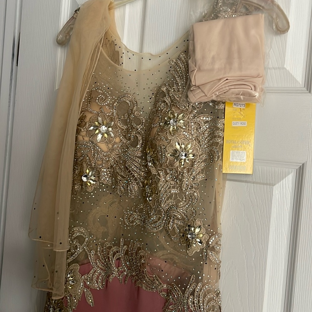 Royal Queen collections dress Dusty Rose size 10 style no RQ7273